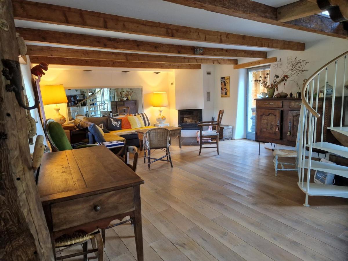 La Maison Du Vigneron Auzon Esterno foto